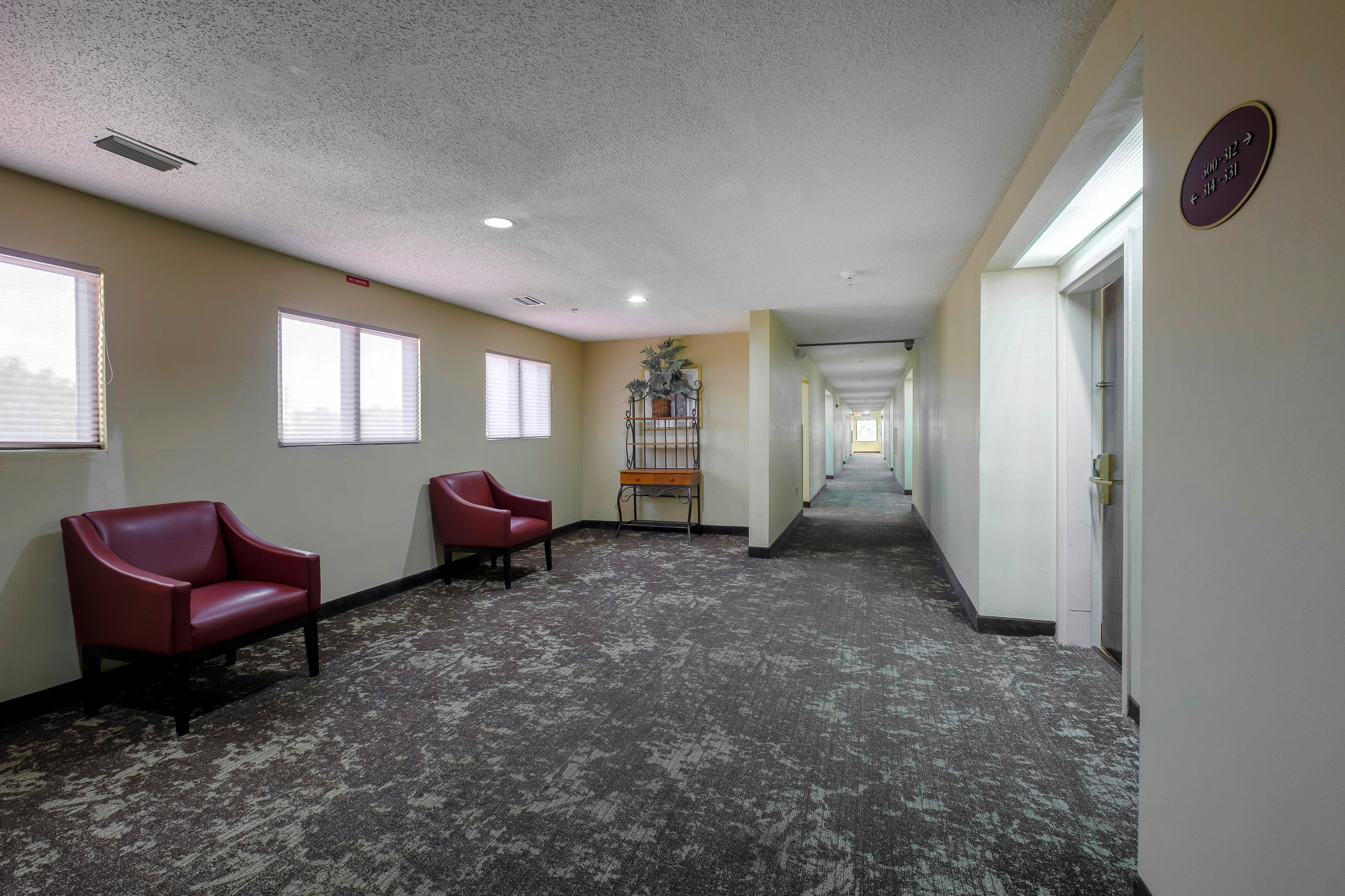 Red Roof Inn Pensacola Fairgrounds Ferry Pass Екстер'єр фото